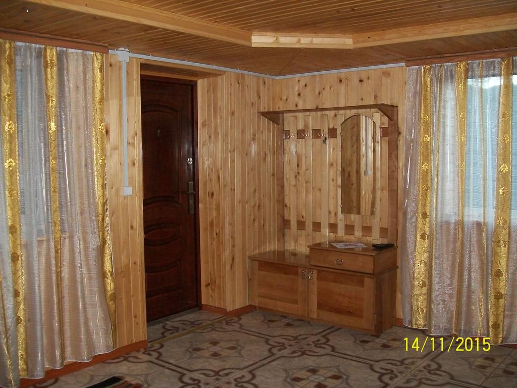Holiday Home Melodiya Karpat ヤレムチャ エクステリア 写真